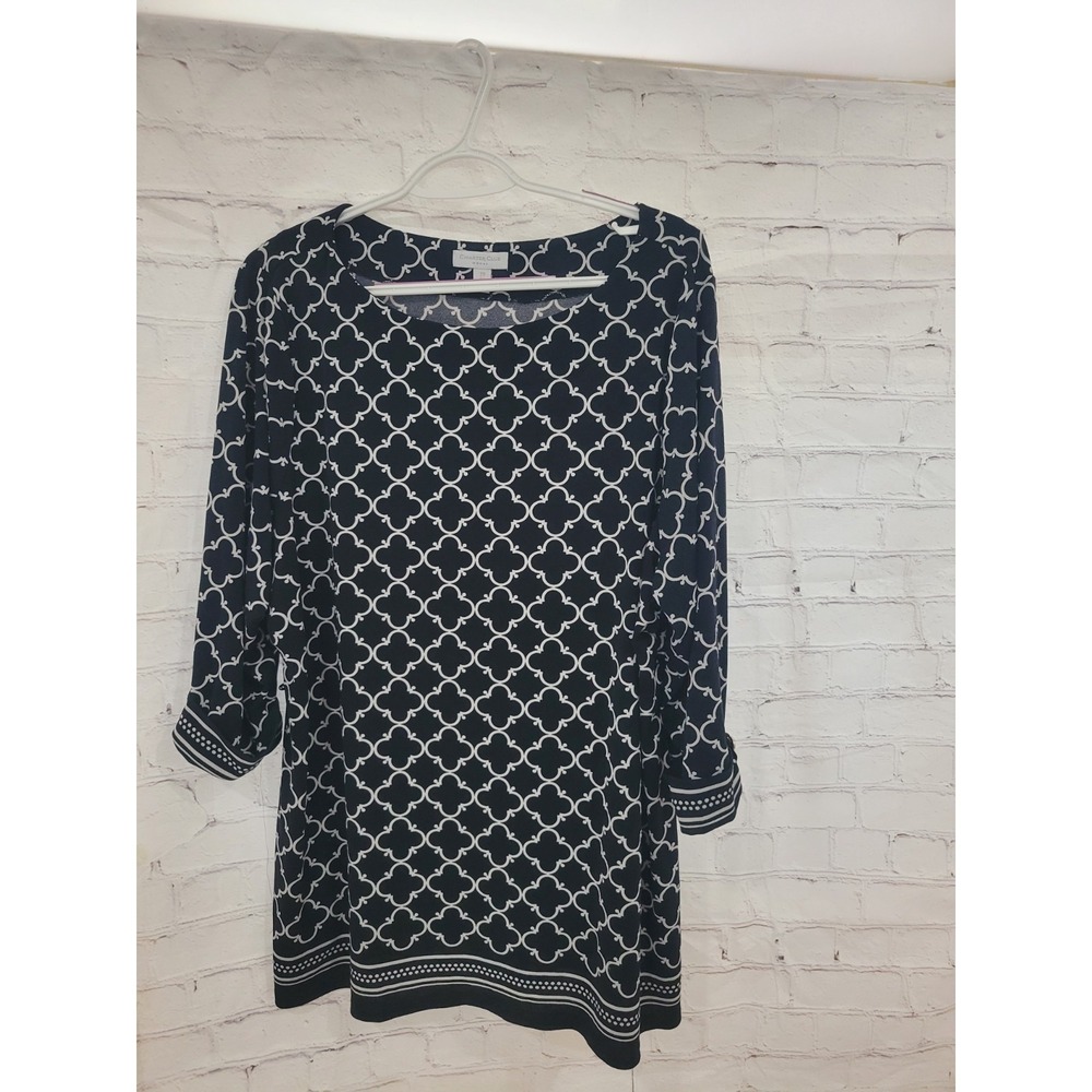 Blouse size (2X) color‎  black with geometric design by Charter Club, modern